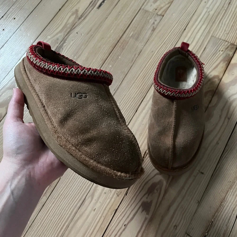 UGG Tasman Slipper Kids Size 4 Chestnut Suede Red Braid Slip On 113776K winter